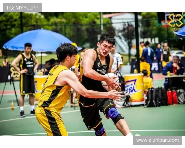 南京篮球队展现卓越团队协作精神助力联赛精彩表现分析